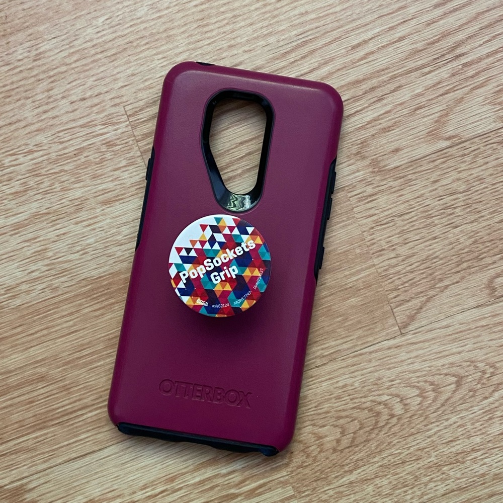 Otter box Case with pop socket for LG G7 thin Q smartphone